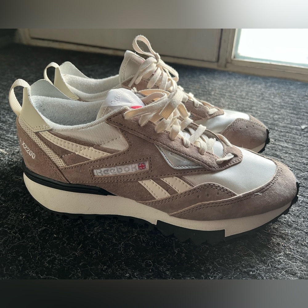 Rebook shoes - LX220 unisex - taupe - chalk